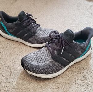 Adidas men's running shoes